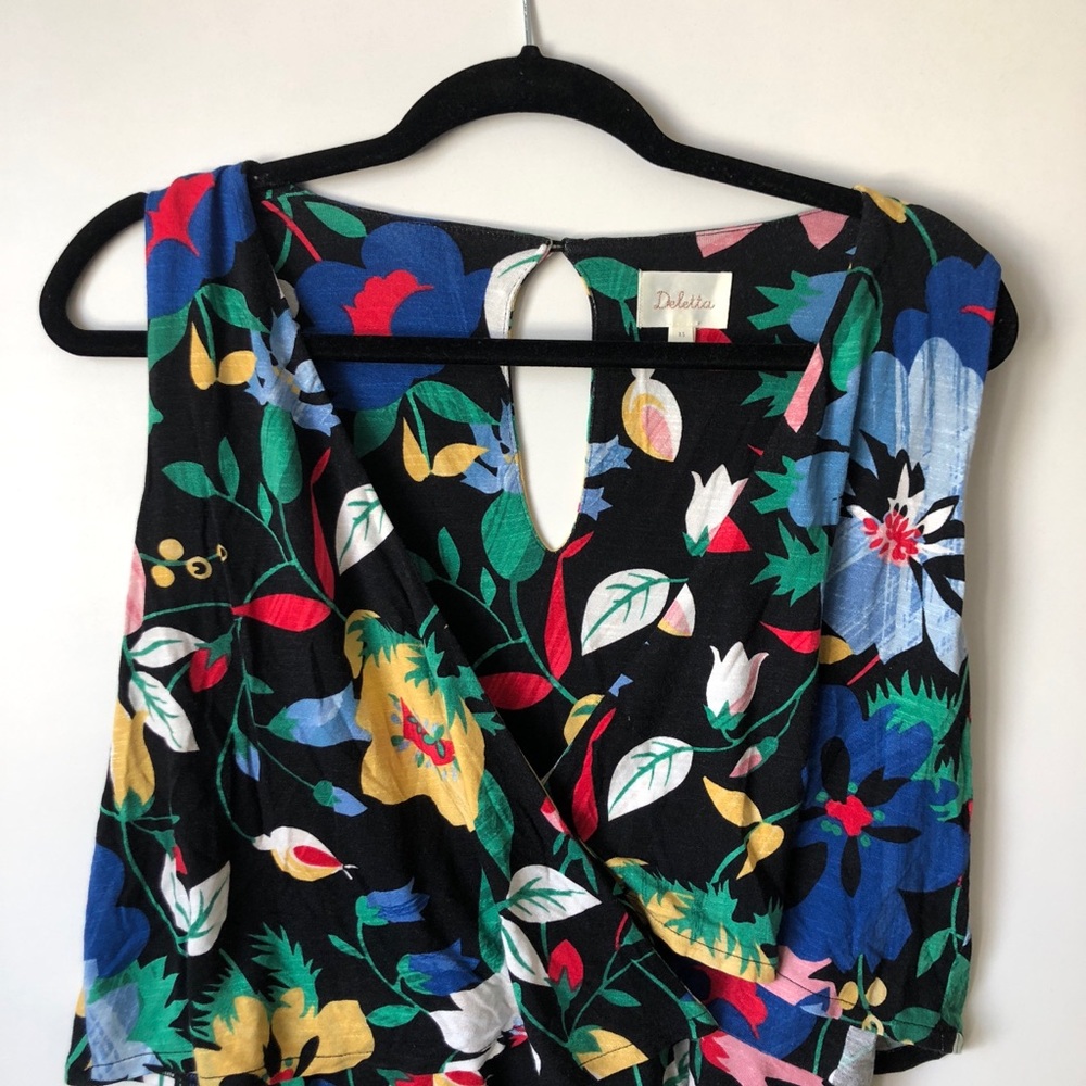 [Deletta] Cold Shoulder Floral Top - Picture 2 of 5